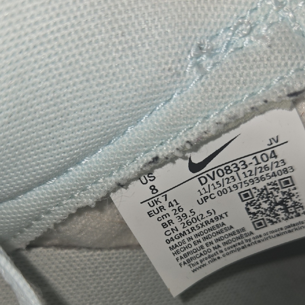 Nike Light Blue and White Dunks - Picture 14 of 14